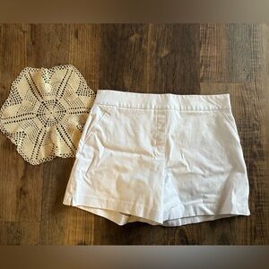 Spanx White Polished Twill Shirts
6" EEUC size 1X Plus